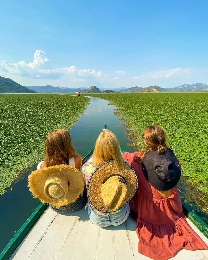 Apartments Flora And Boat Cruising Virpazar Esterno foto